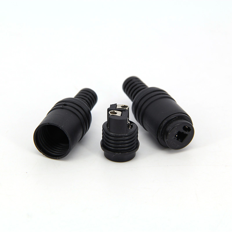 2Pin Din المقبس المتكلم و HiFi - مراجعة Musical Instrument Image وسعره