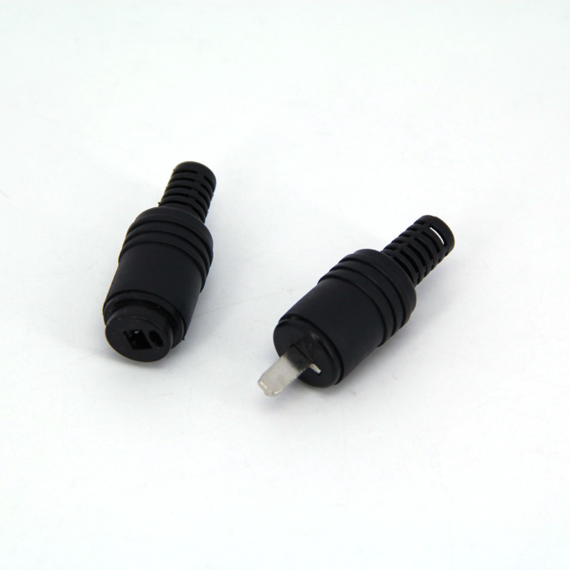 2Pin Din المقبس المتكلم و HiFi - مراجعة Musical Instrument Image وسعره