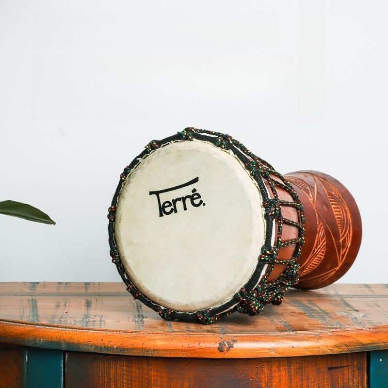طبلة أفريقية صغيرة للمبتدئين م - مراجعة Djembe Hand Drum وسعره