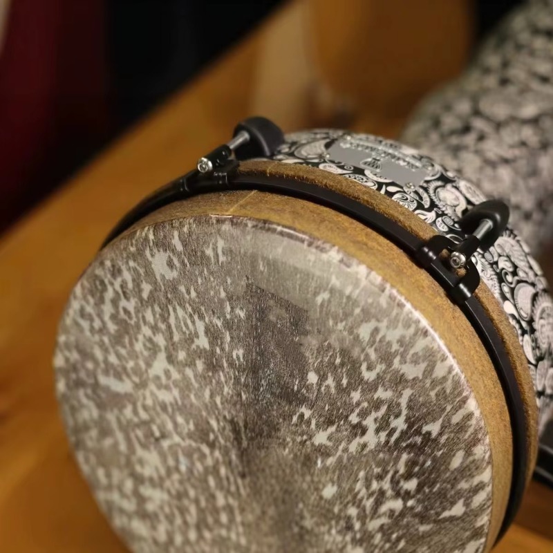 طبلة دجيمبي خشبية صديقة للبيئة - مراجعة Djembe Hand Drum وسعره